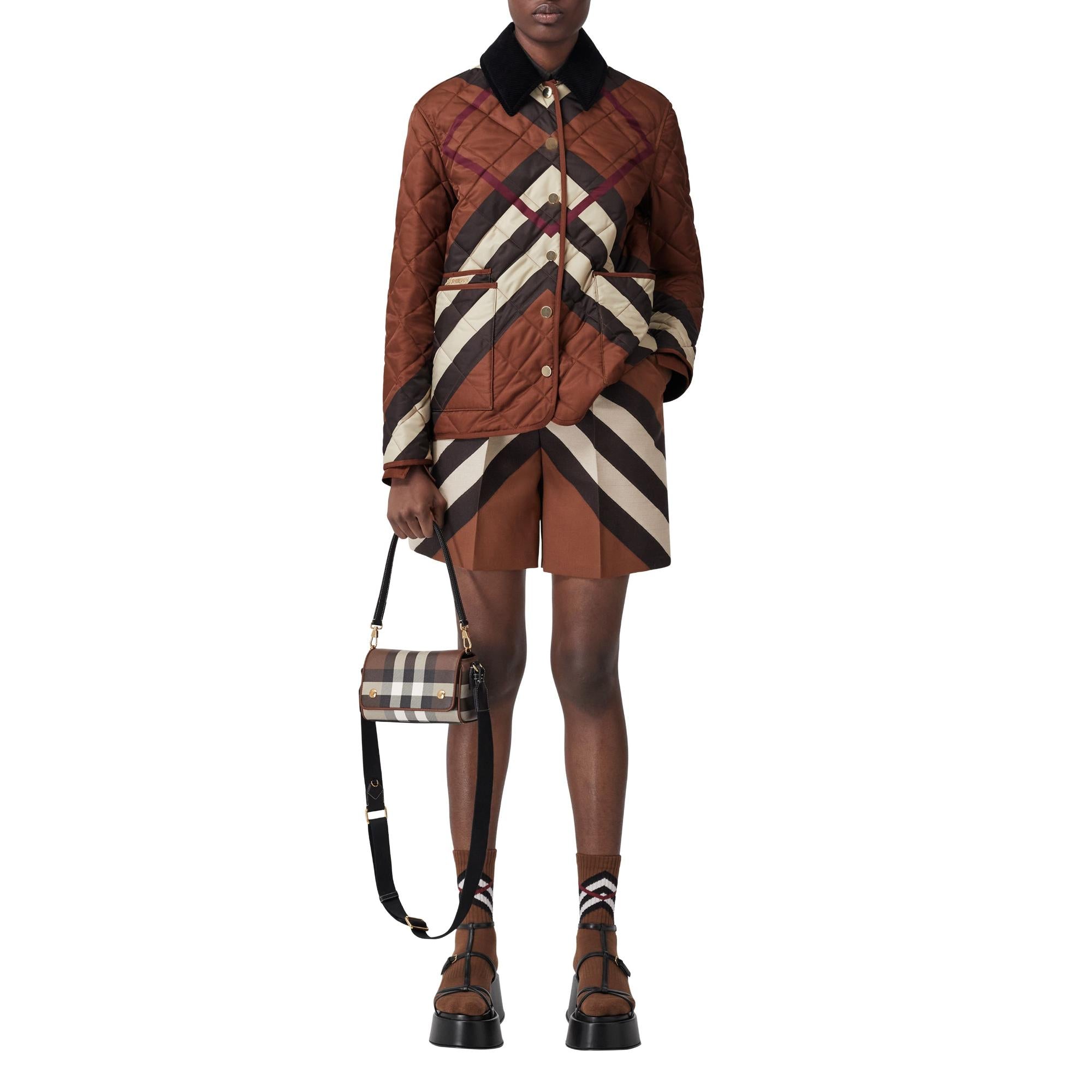 체크 레더 크로스바디 백