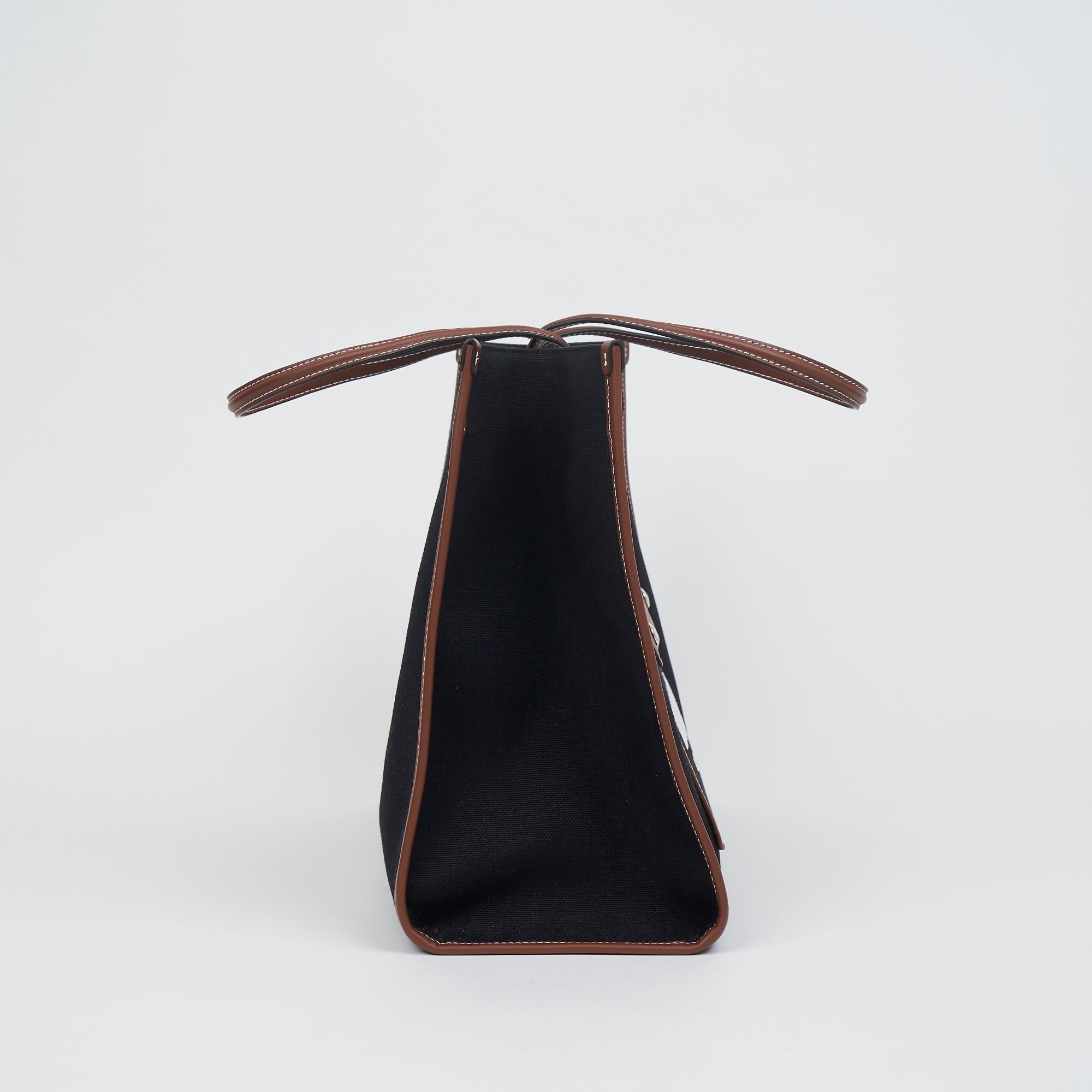 미디엄 프레야 토트