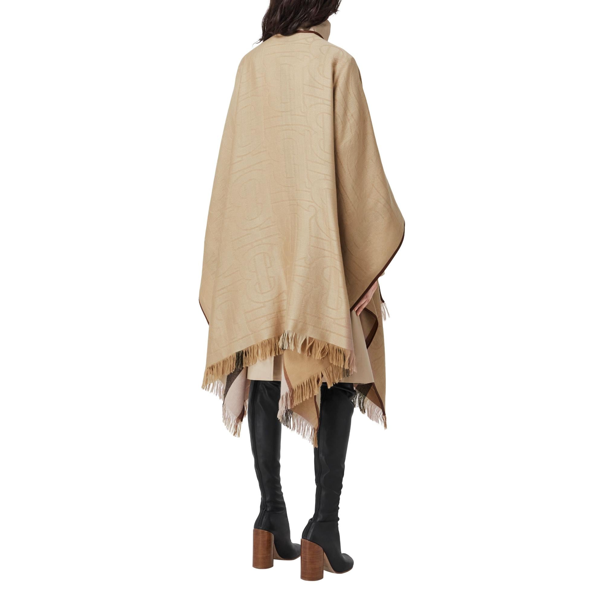 리버시블 모노그램 캐시미어 실크 자카드 케이프