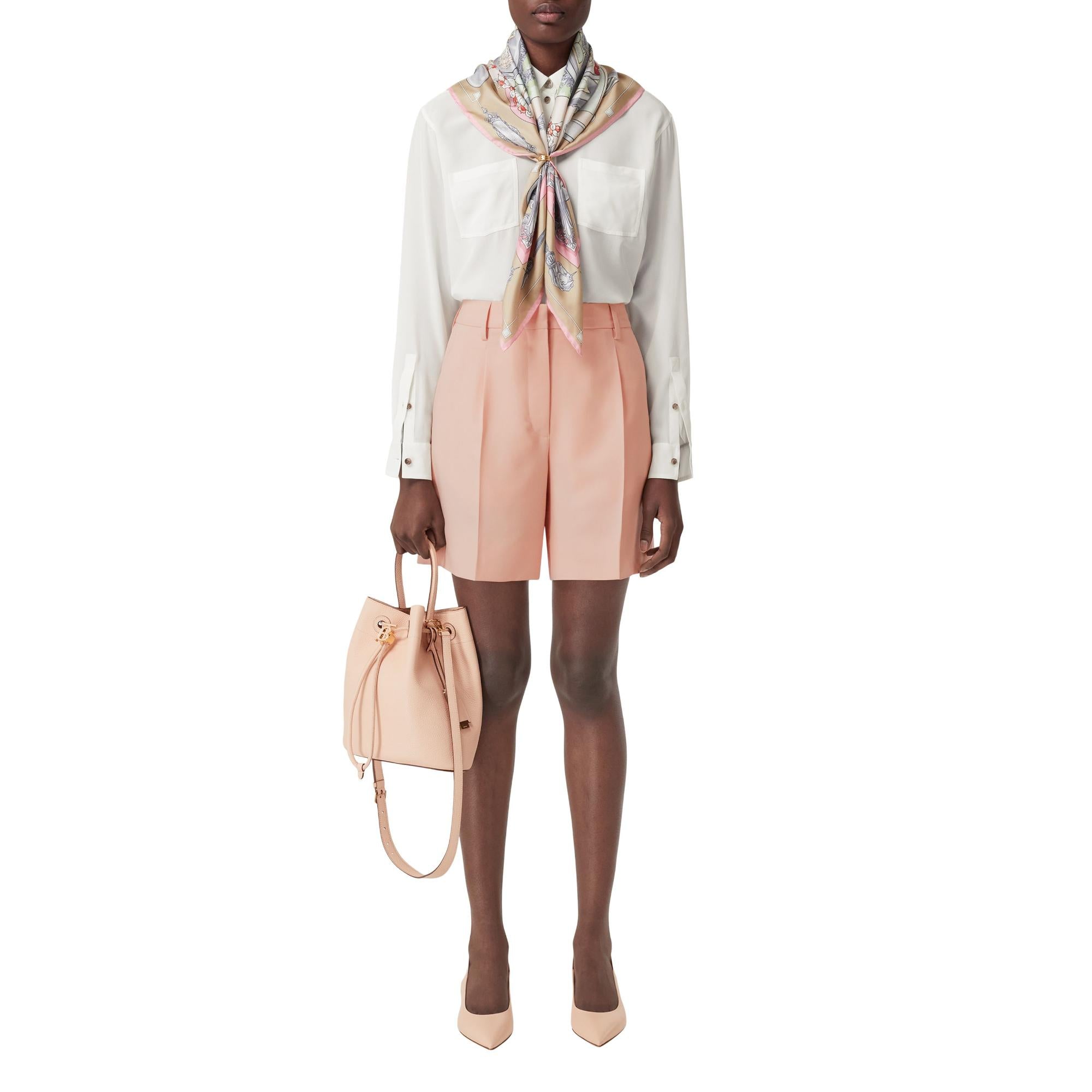 실버웨어 프린트 실크 스퀘어 스카프