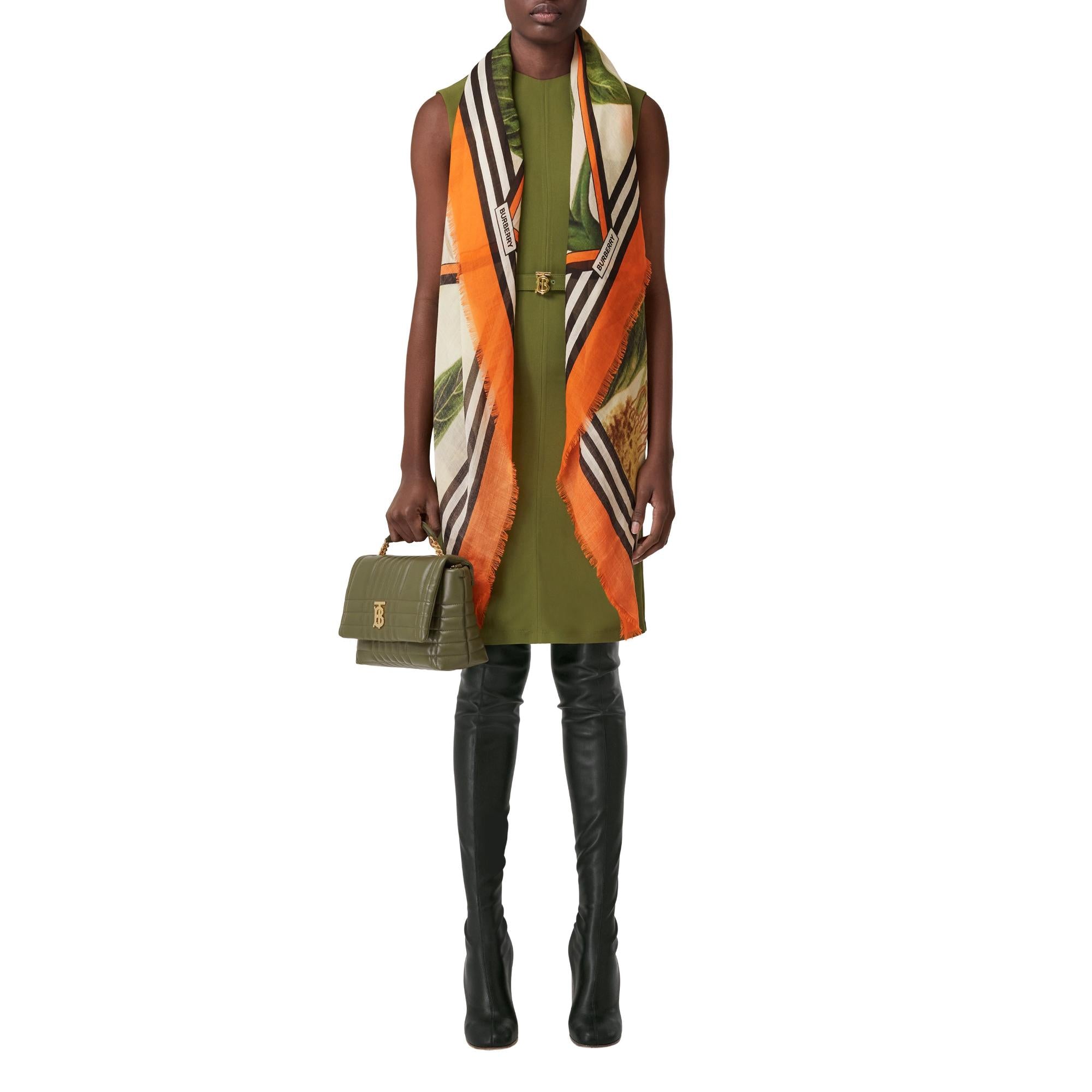 보타니컬 스케치 프린트 울 실크 스퀘어 스카프