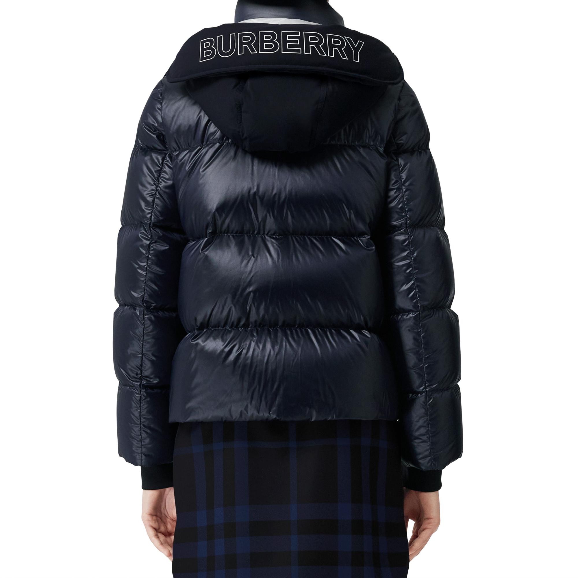 디태처블 후드 나일론 퍼퍼 재킷