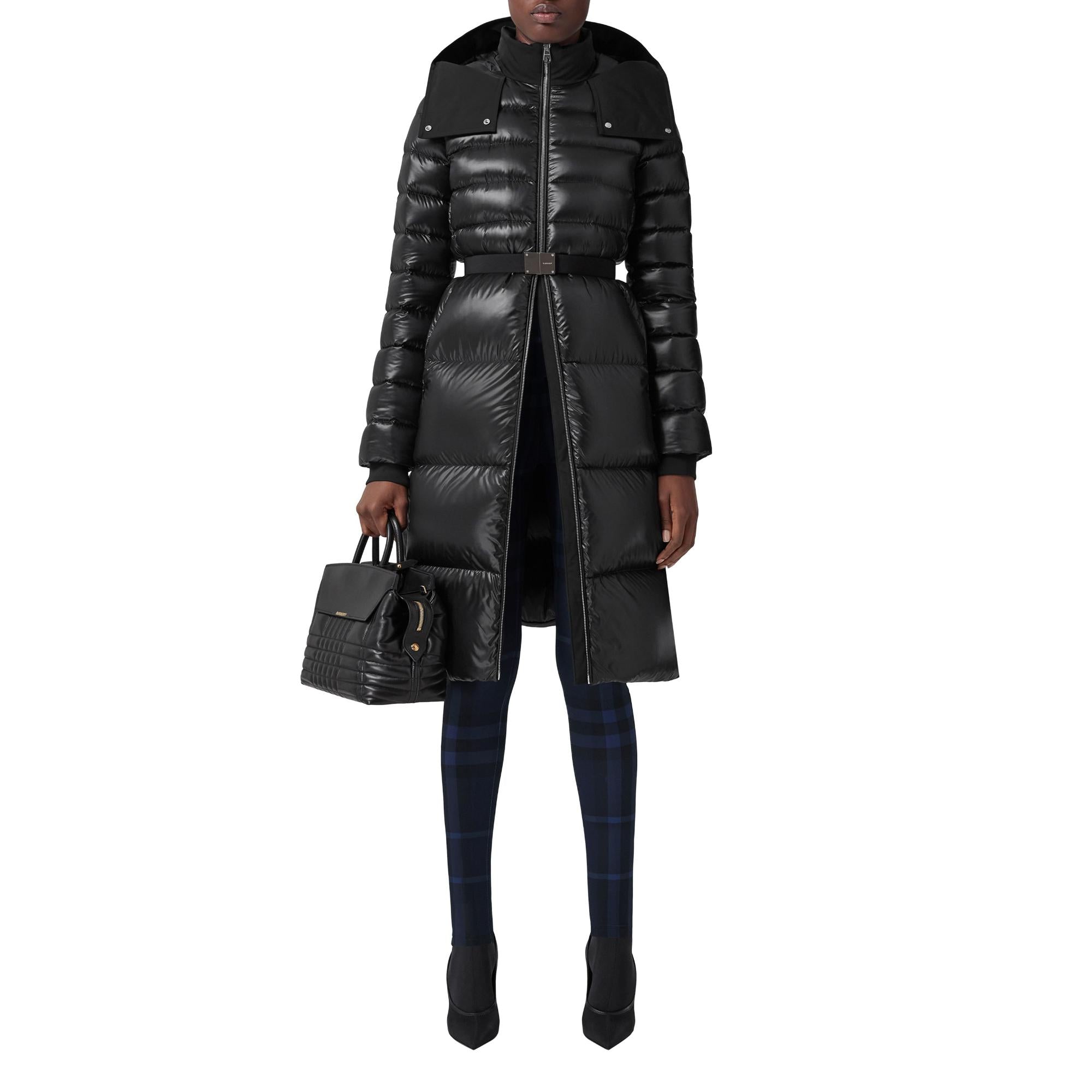 컨트라스트 후드 나일론 미드 렝스 퍼퍼 코트