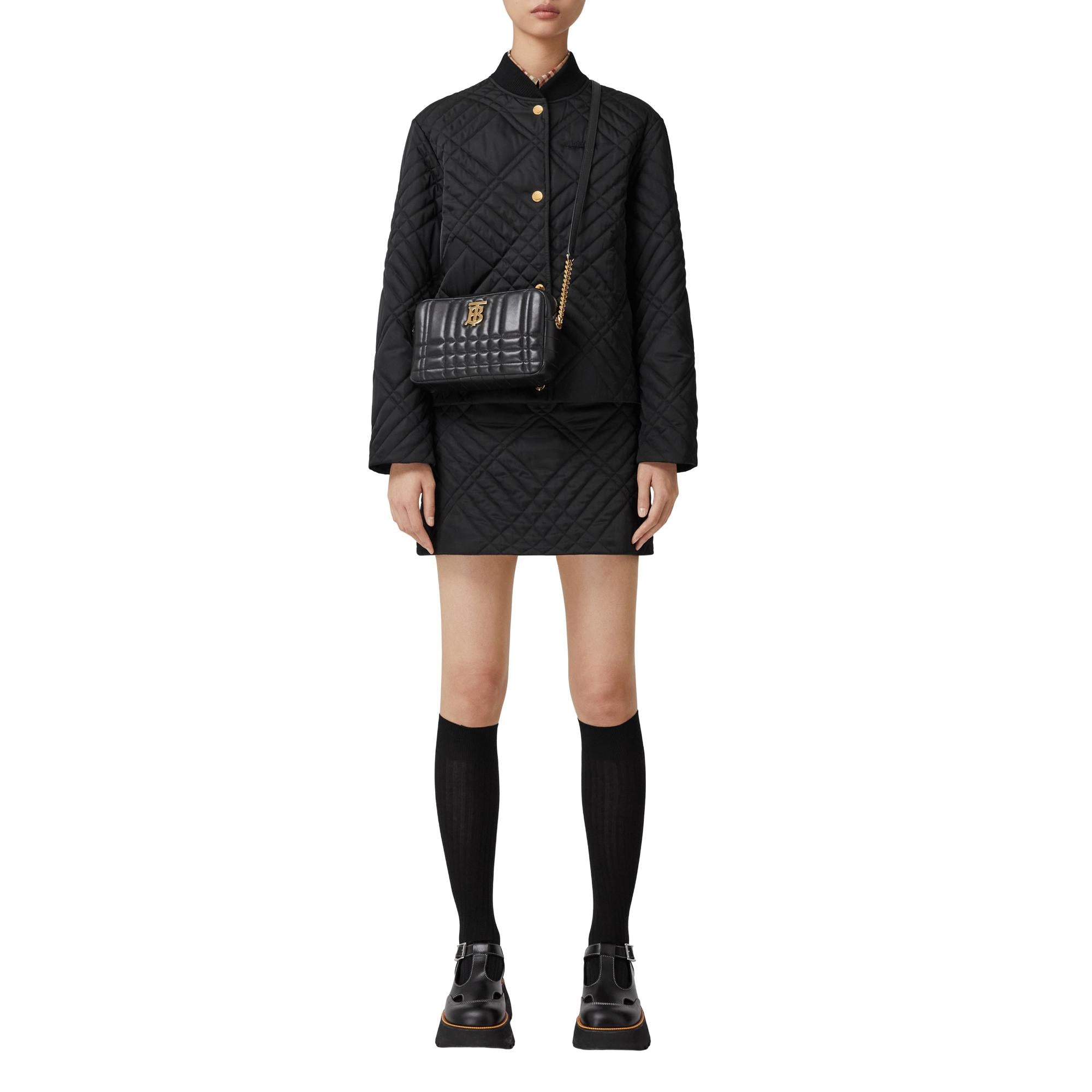 로고 디테일 라이트 퀼팅 재킷