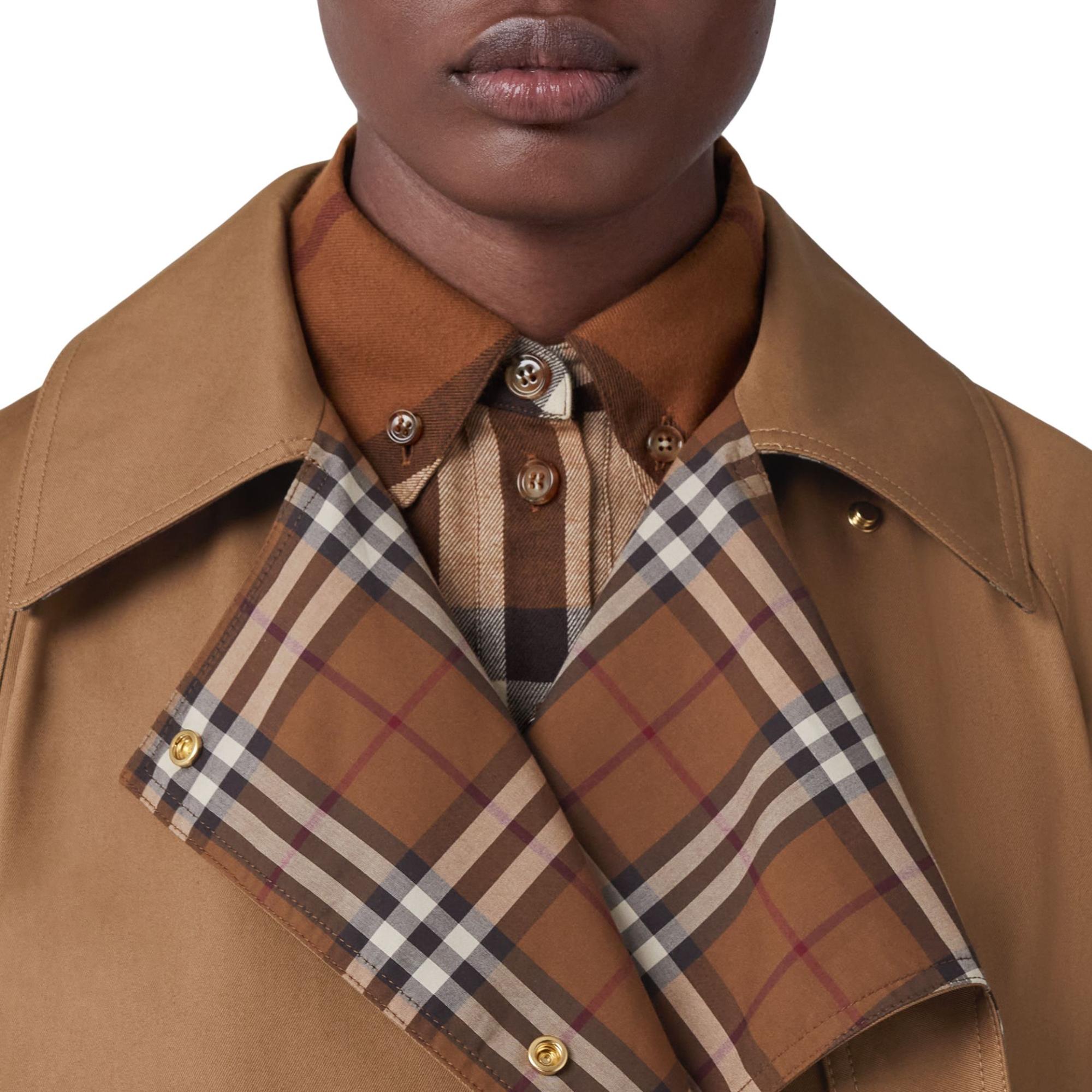 미드 렝스 체크 라펠 개버딘 카 코트