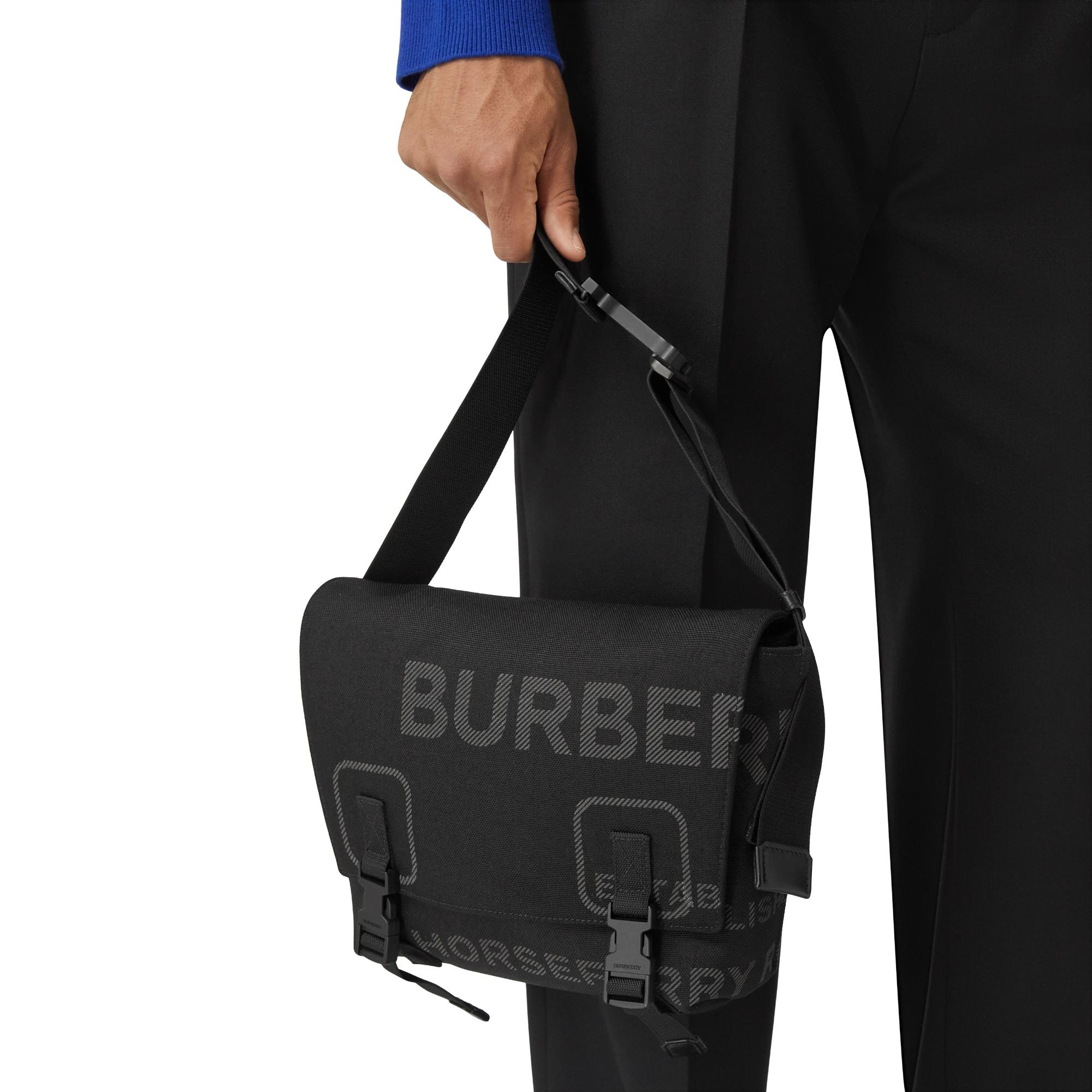 호스페리 프린트 나일론 스몰 락 백