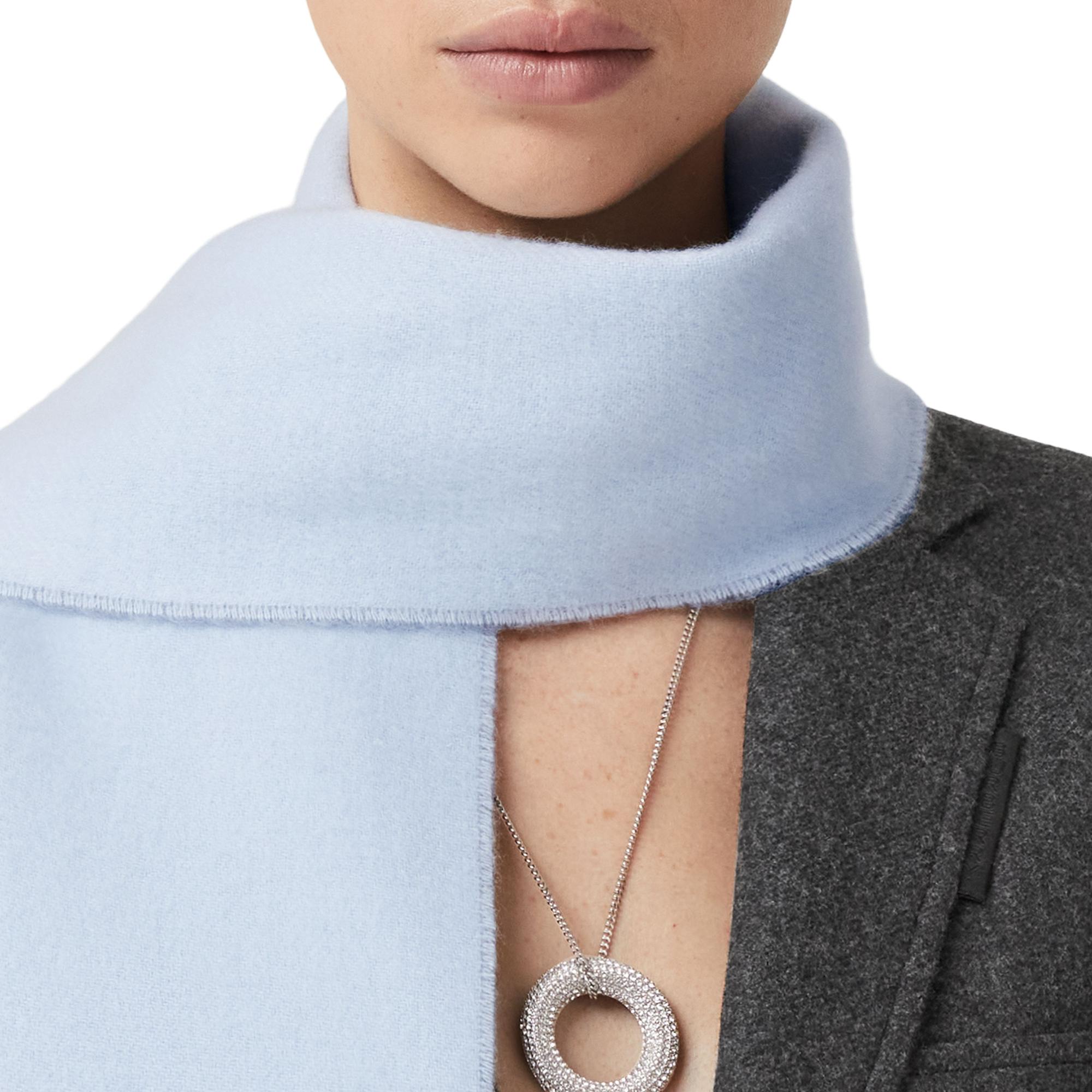 리버시블 모노그램 모티프 캐시미어 스카프