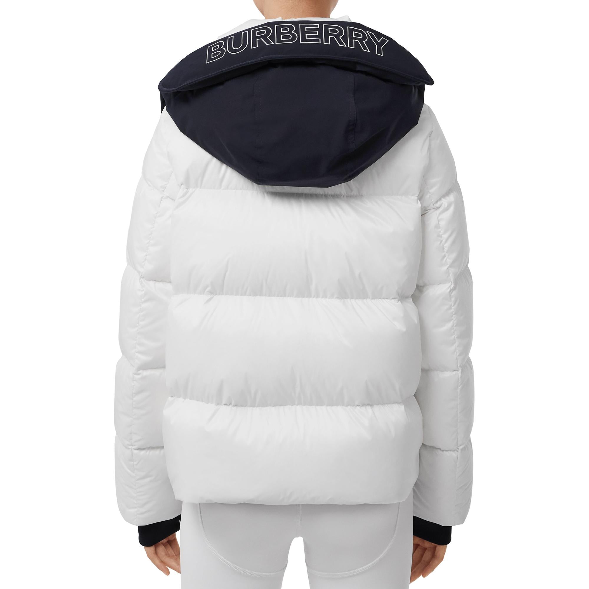 디태처블 후드 나일론 퍼퍼 재킷