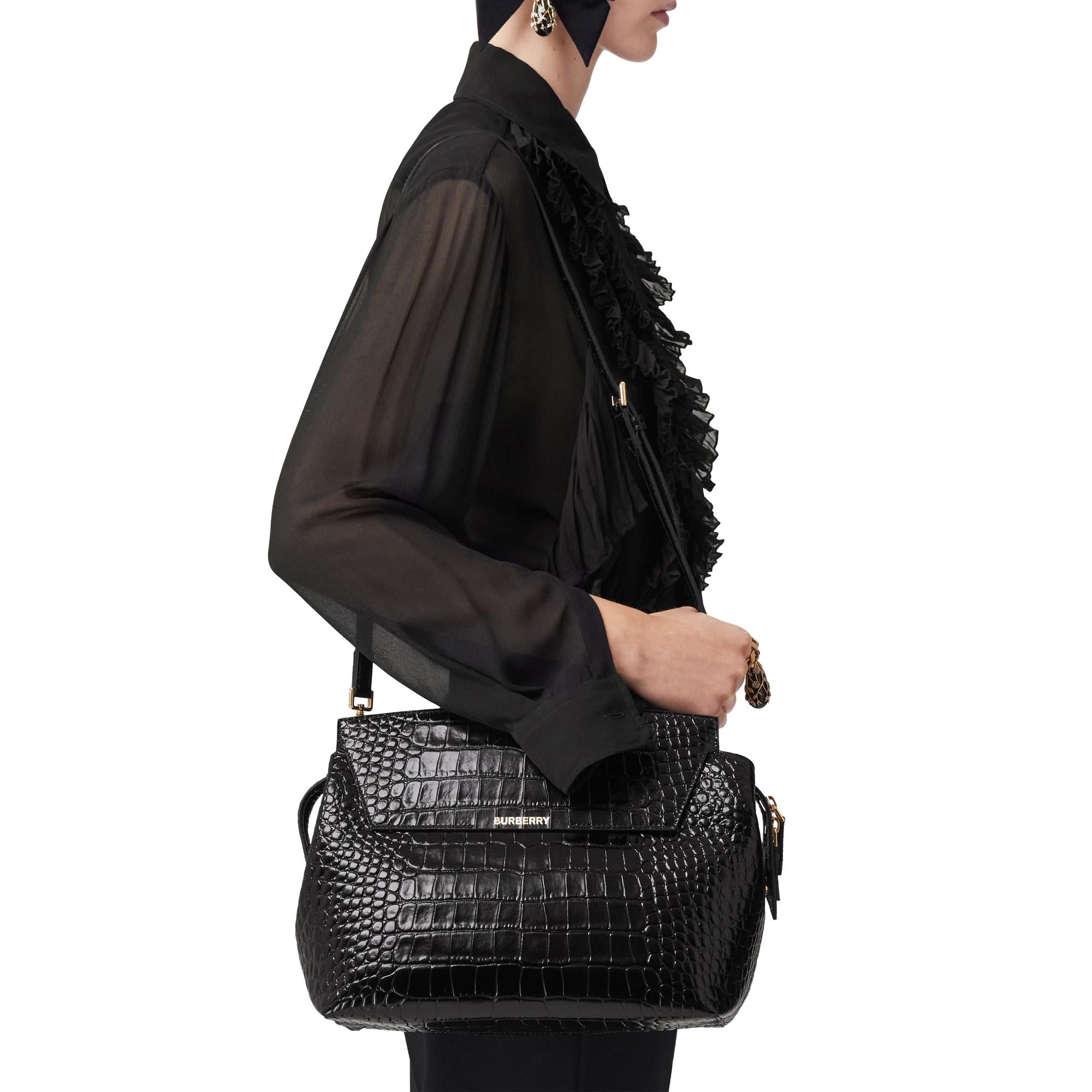 엠보싱 레더 미디엄 캐서린 백