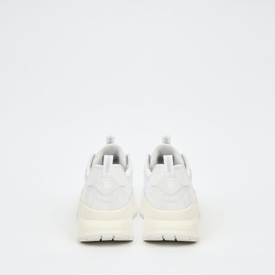 로고 엠보싱 레더 스웨이드 메시 스니커즈