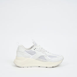 로고 엠보싱 레더 스웨이드 메시 스니커즈