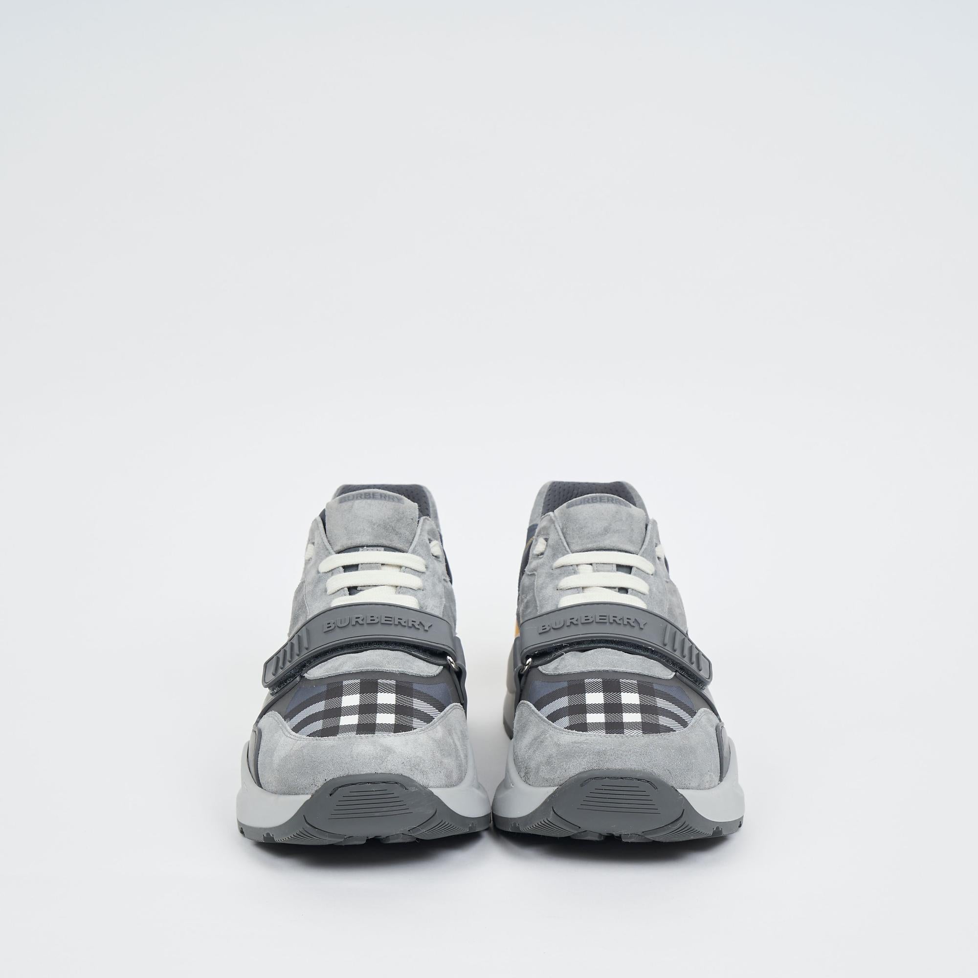 체크 스웨이드 레더 스니커즈