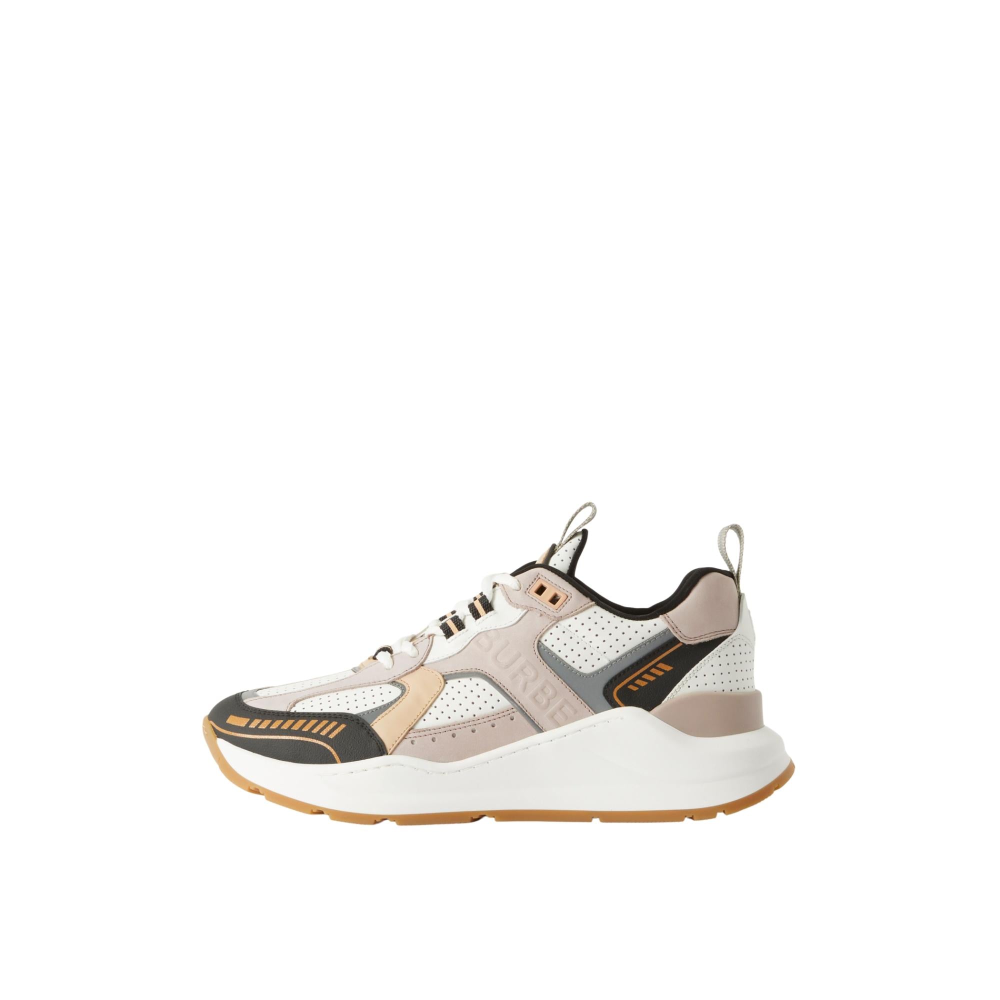 로고 엠보싱 레더 나일론 스니커즈