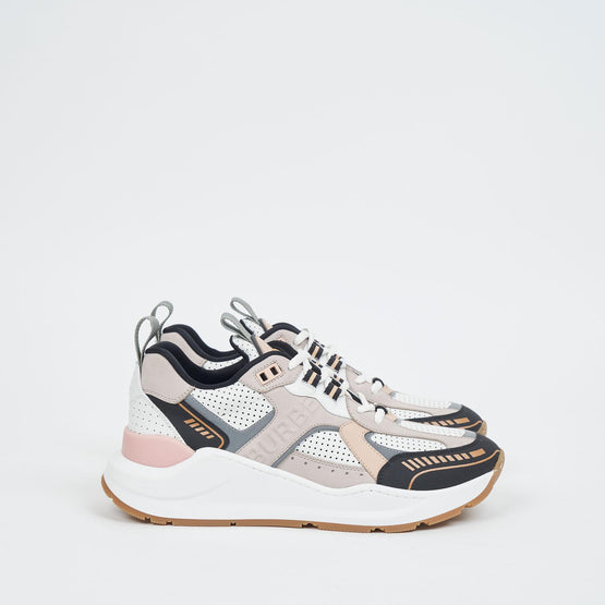 로고 엠보싱 레더 나일론 스니커즈