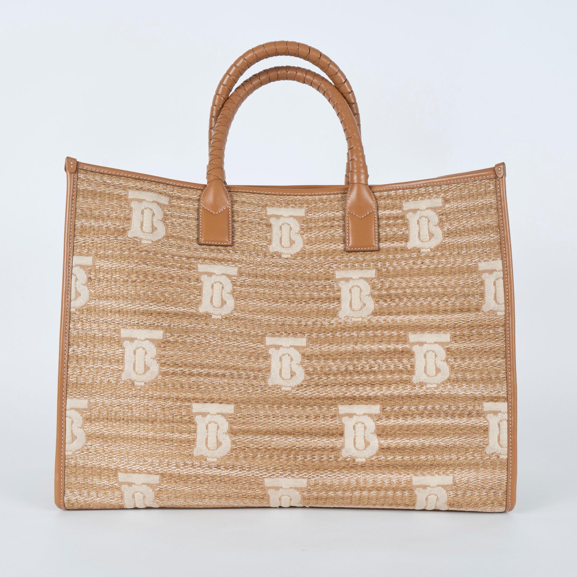 미디엄 프레야 토트