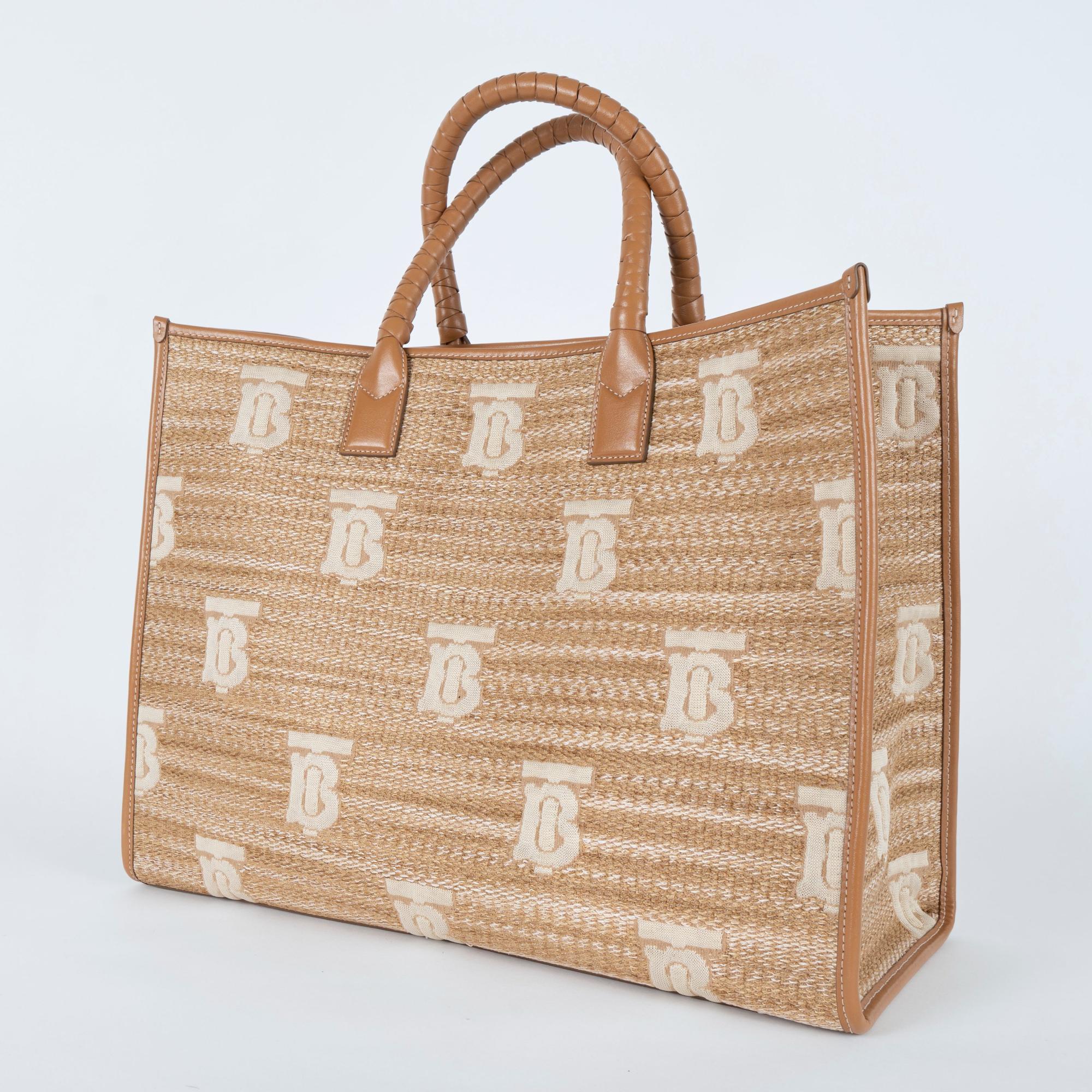 미디엄 프레야 토트