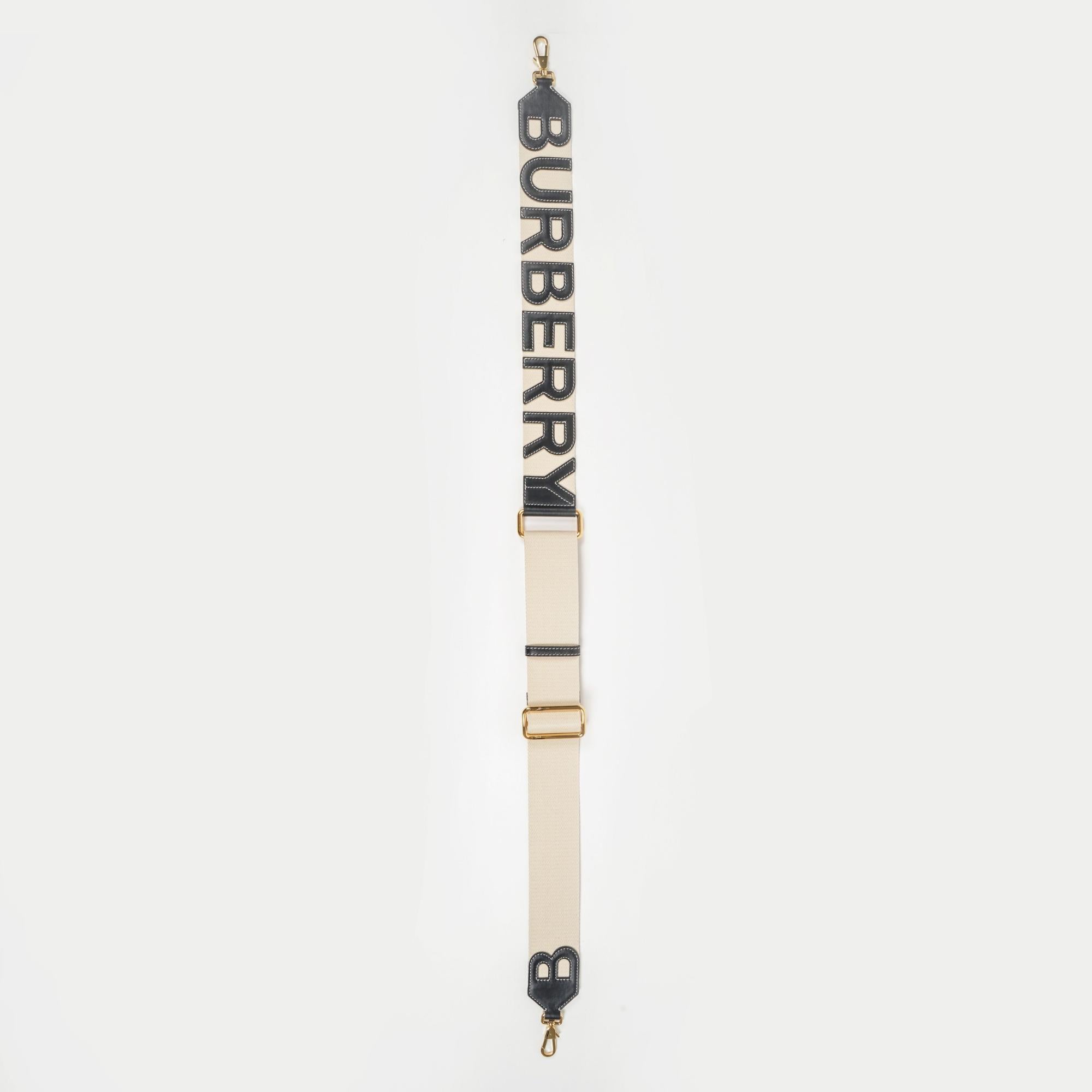 로고 디테일 레더 백 스트랩