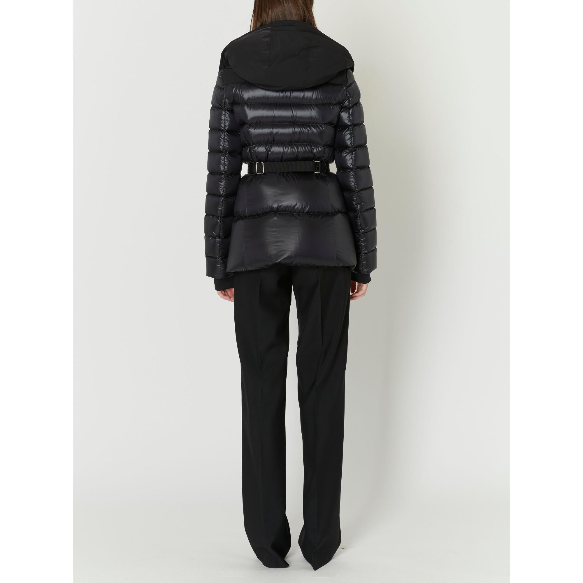 컨트라스트 후드 나일론 벨트 퍼퍼 재킷