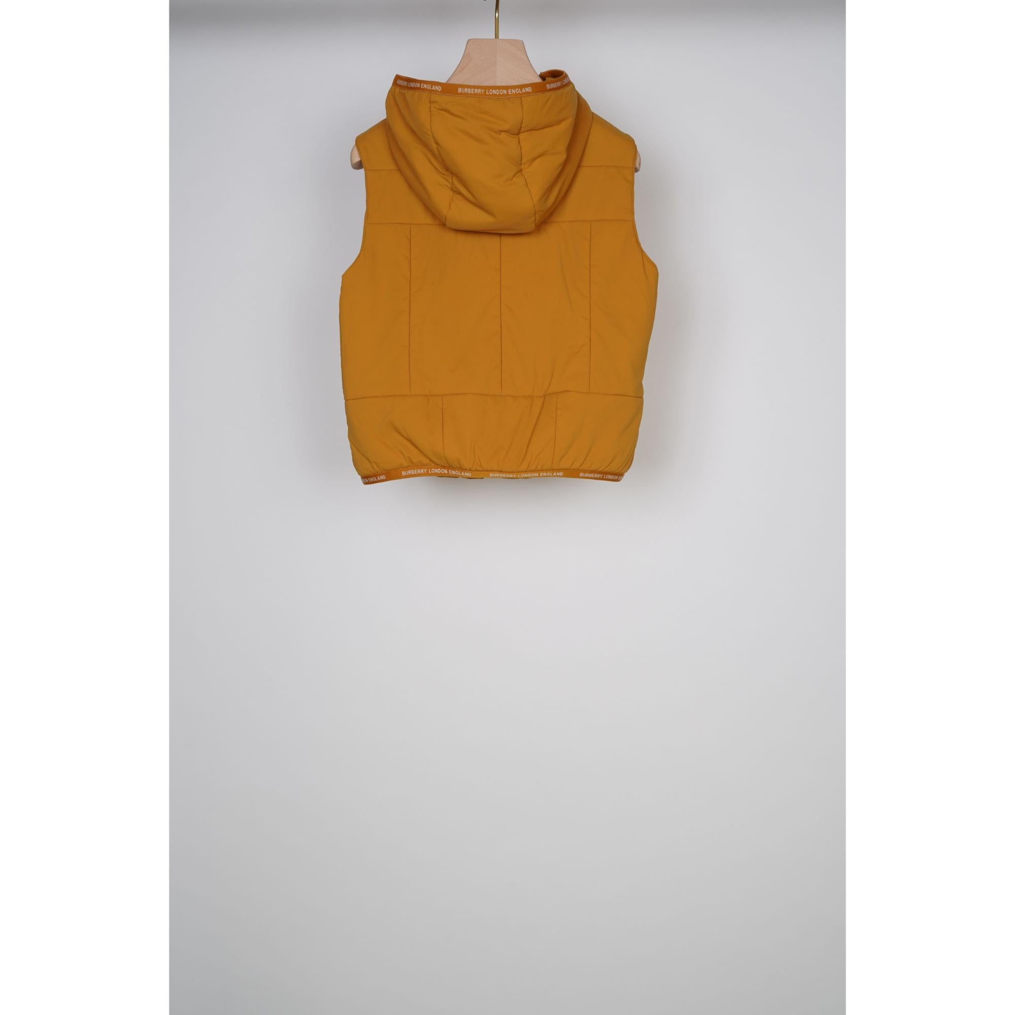 로고 테이프 나일론 후드 질레