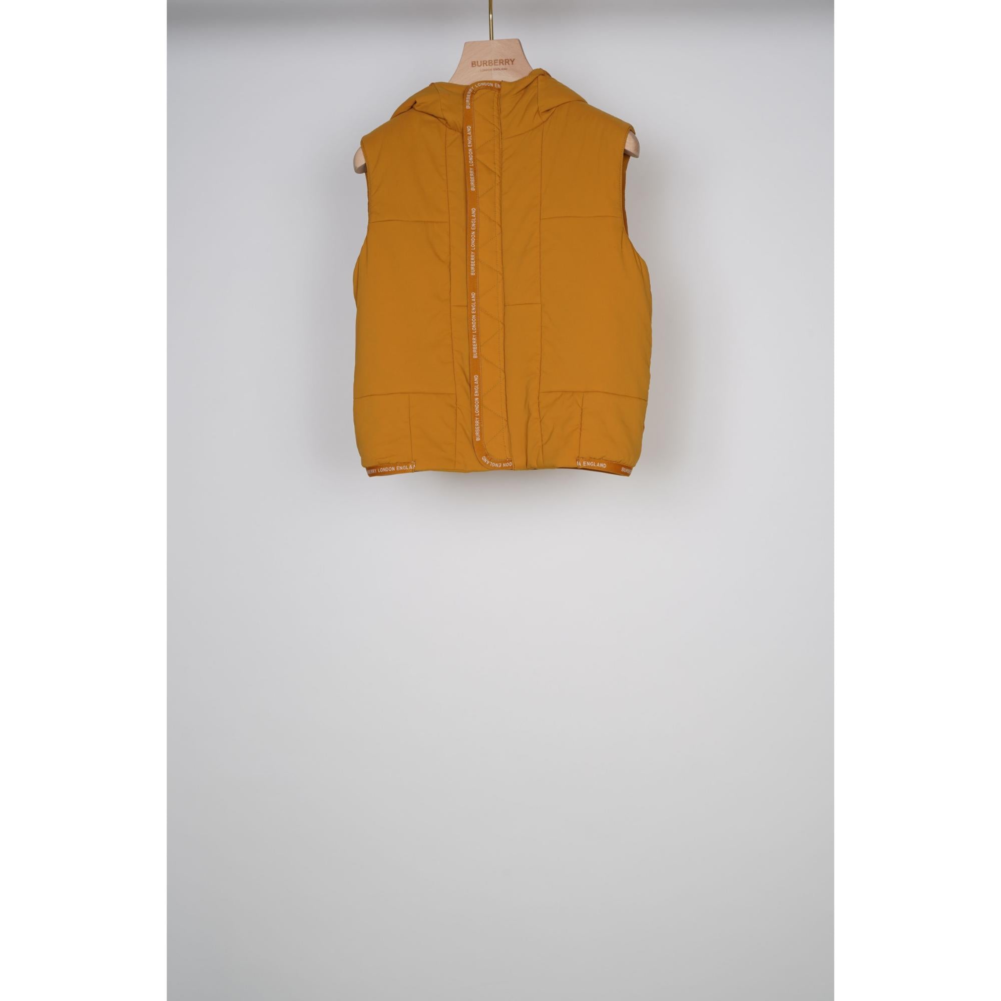 로고 테이프 나일론 후드 질레