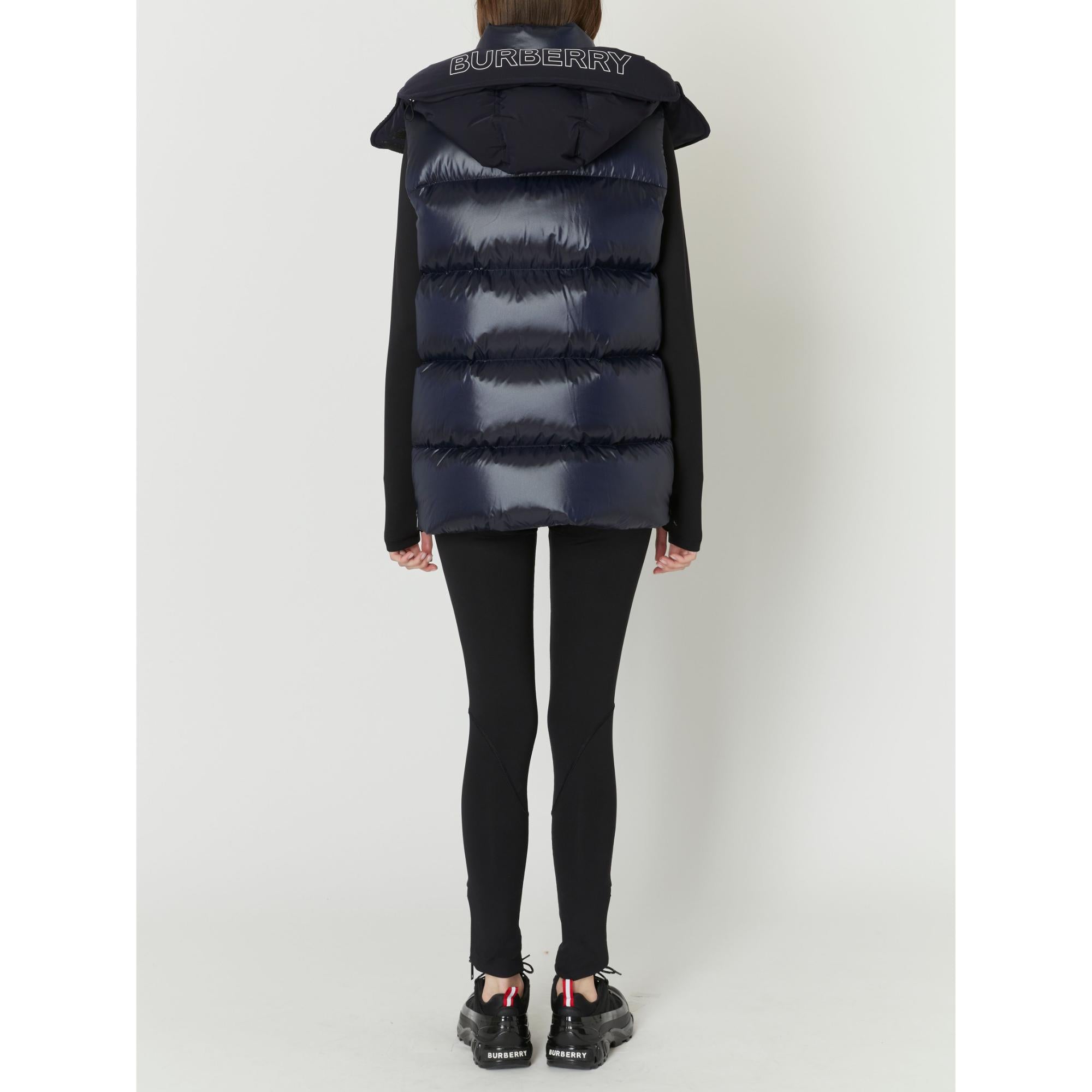 디태처블 후드 나일론 퍼퍼 질레