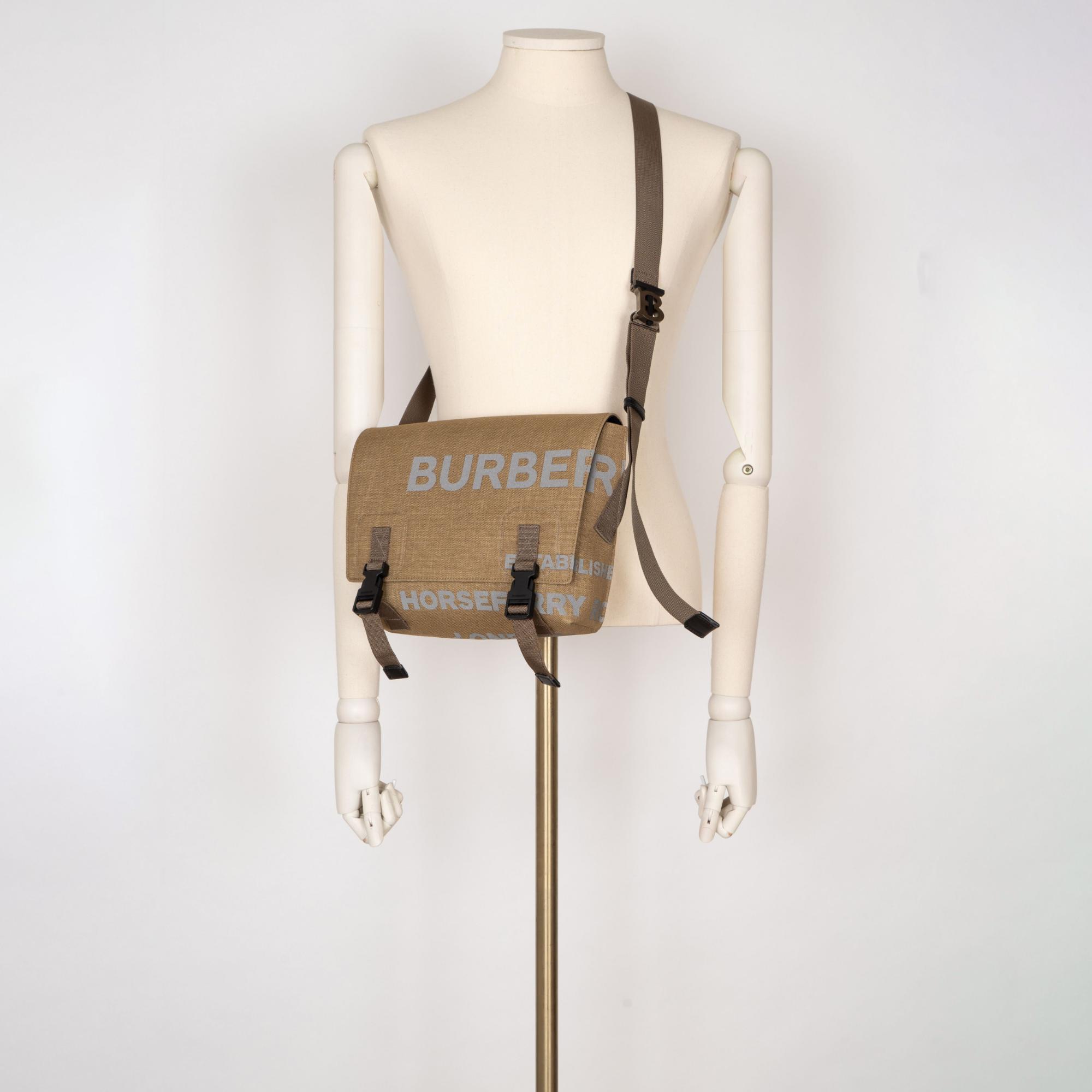 호스페리 프린트 나일론 스몰 메신저 백