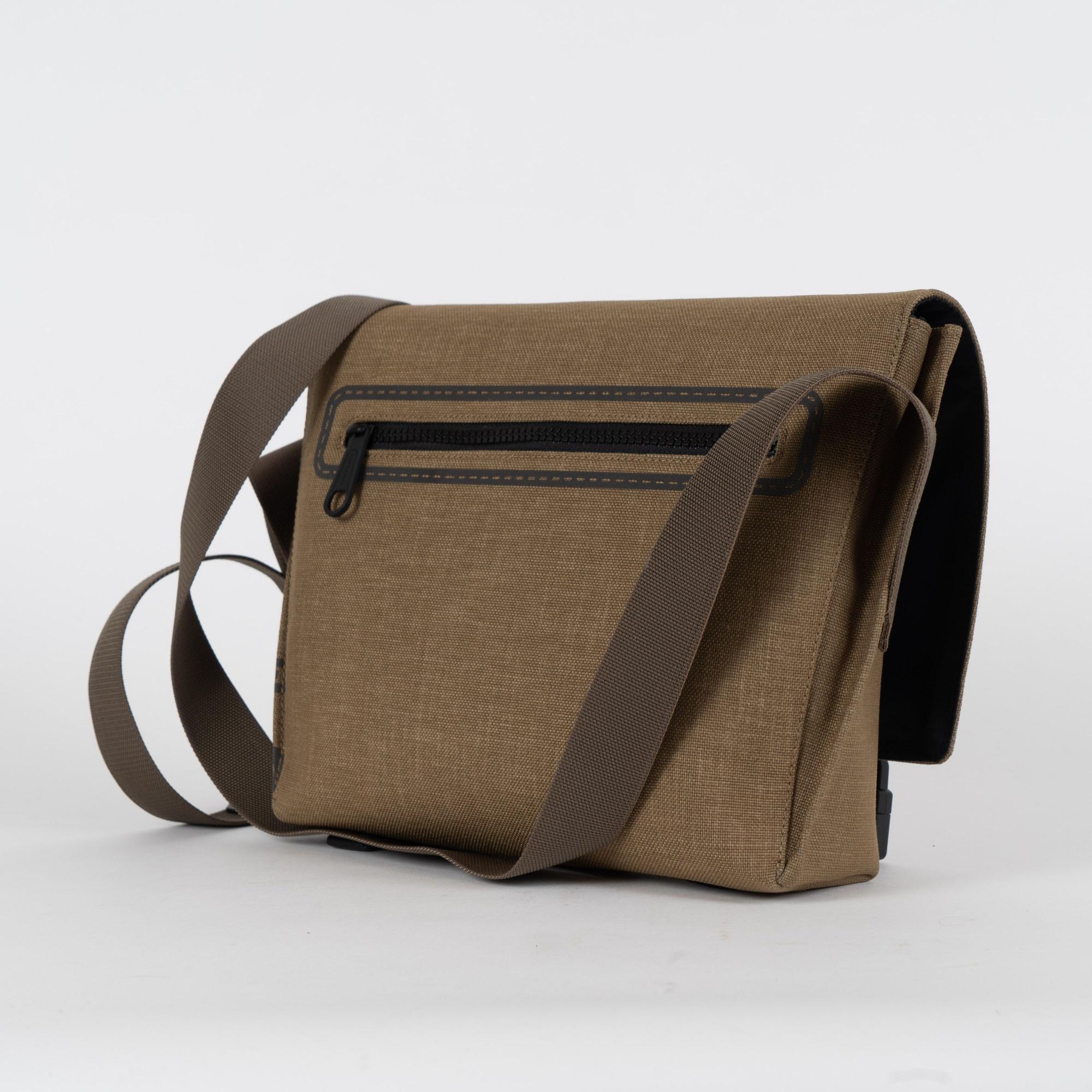 호스페리 프린트 나일론 스몰 메신저 백