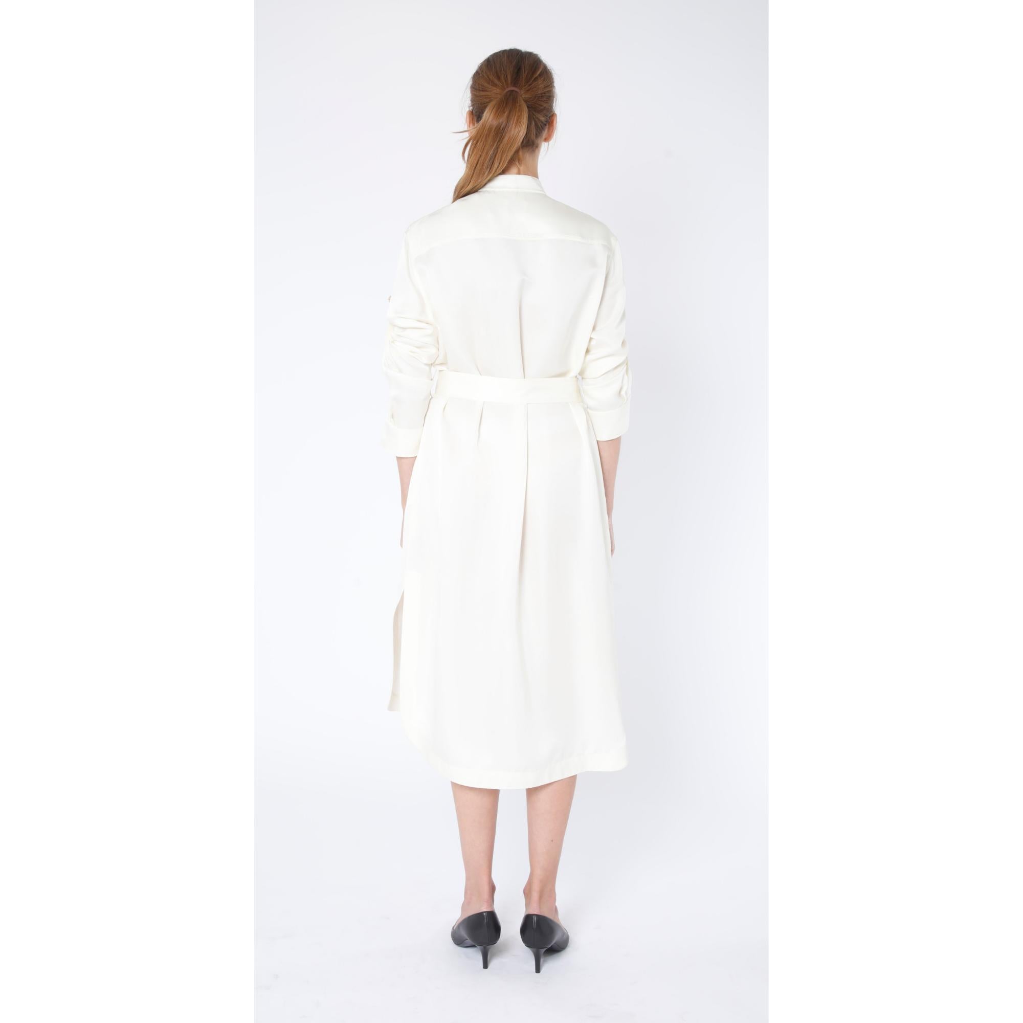 롱 슬리브 D링 디테일 실크 새틴 드레스