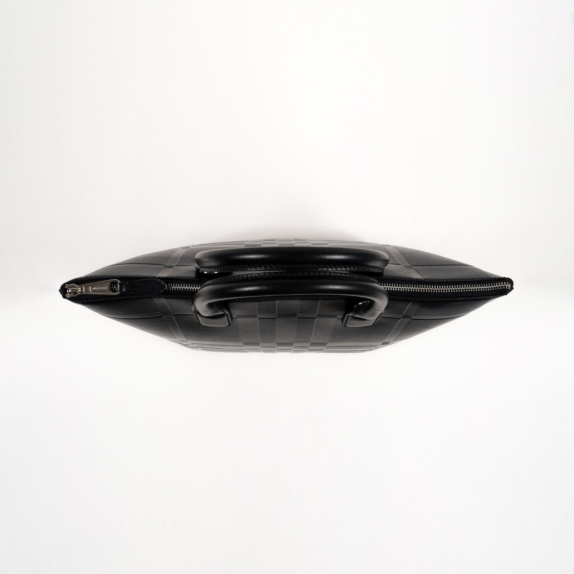 엠보싱 체크 레더 토트