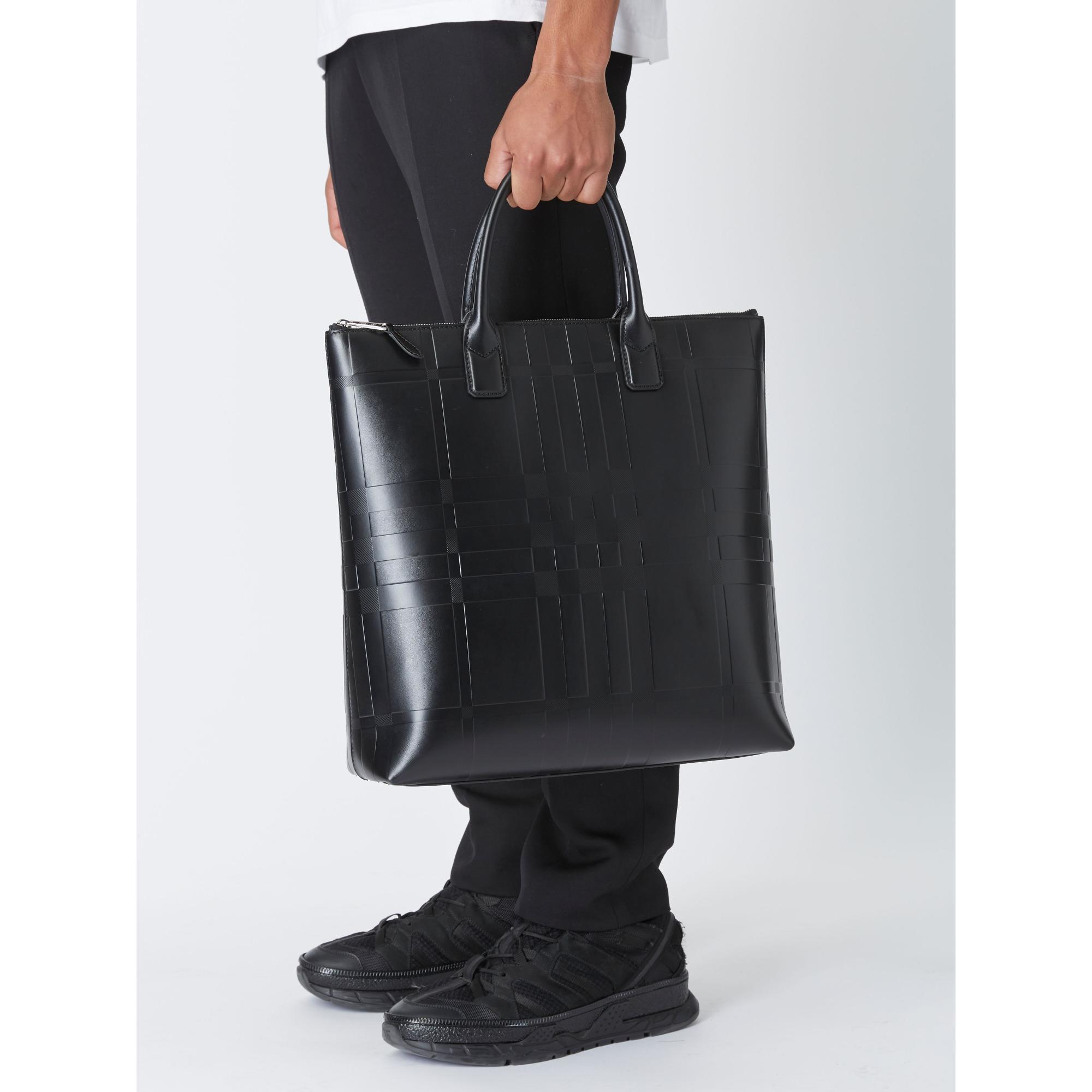 엠보싱 체크 레더 토트