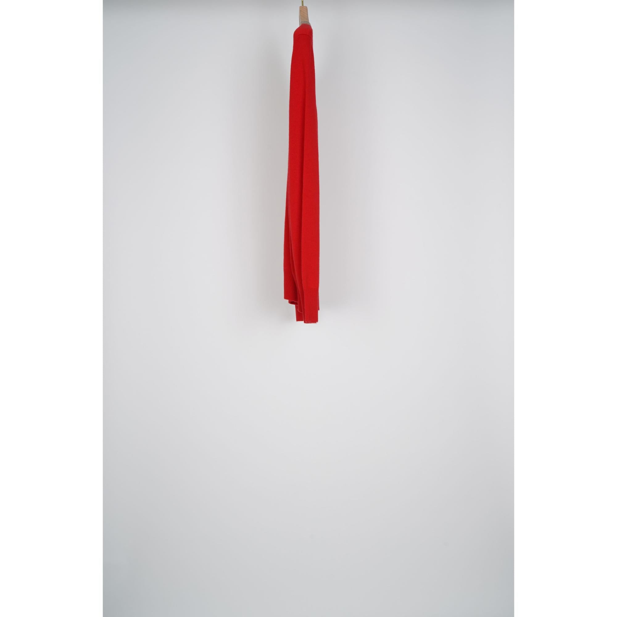 스트라이프 디테일 캐시미어 스웨터